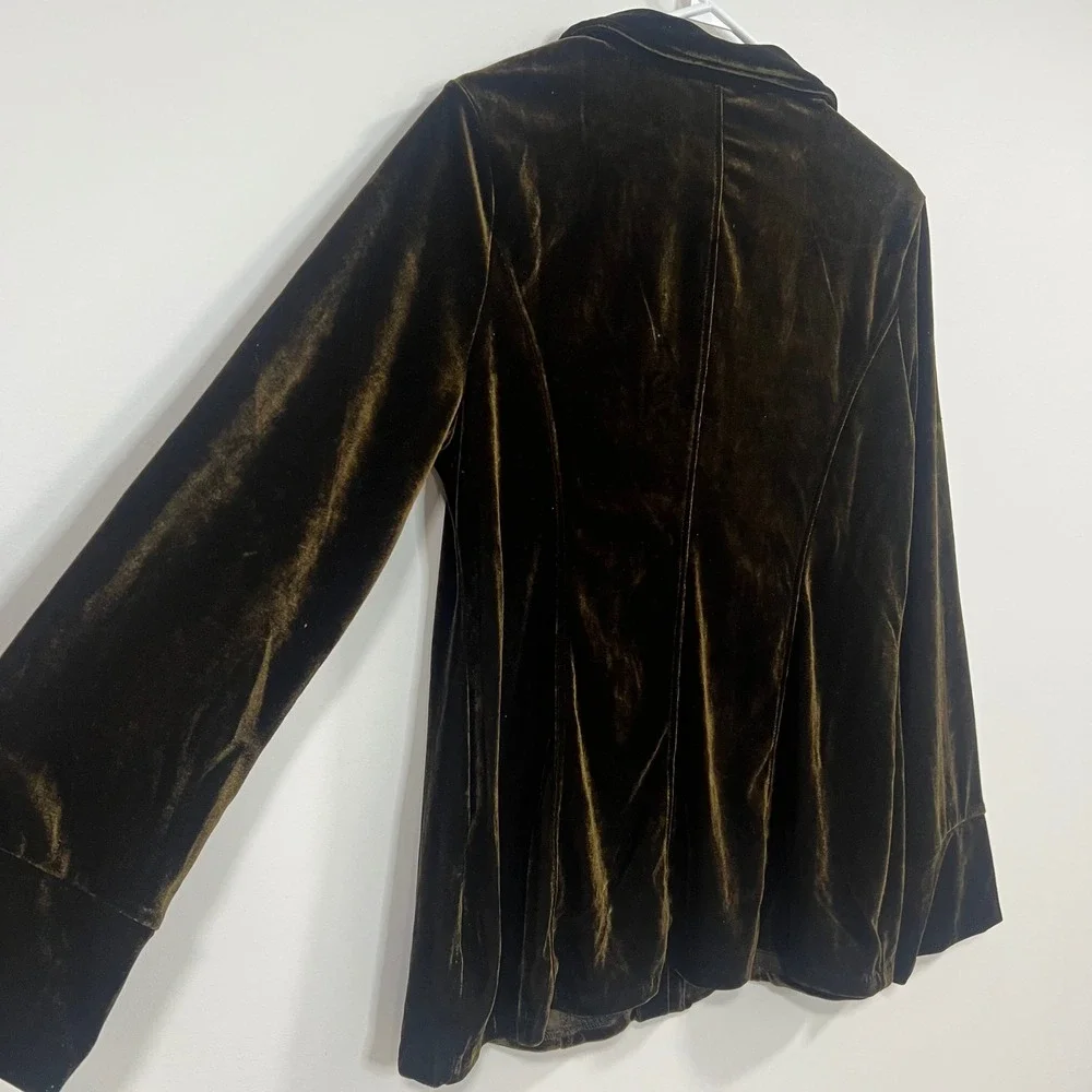 H&M Womens Olive Green Velvet Button Down Shirt Long Sleeve Blouse Size Large - Picture 6 of 11